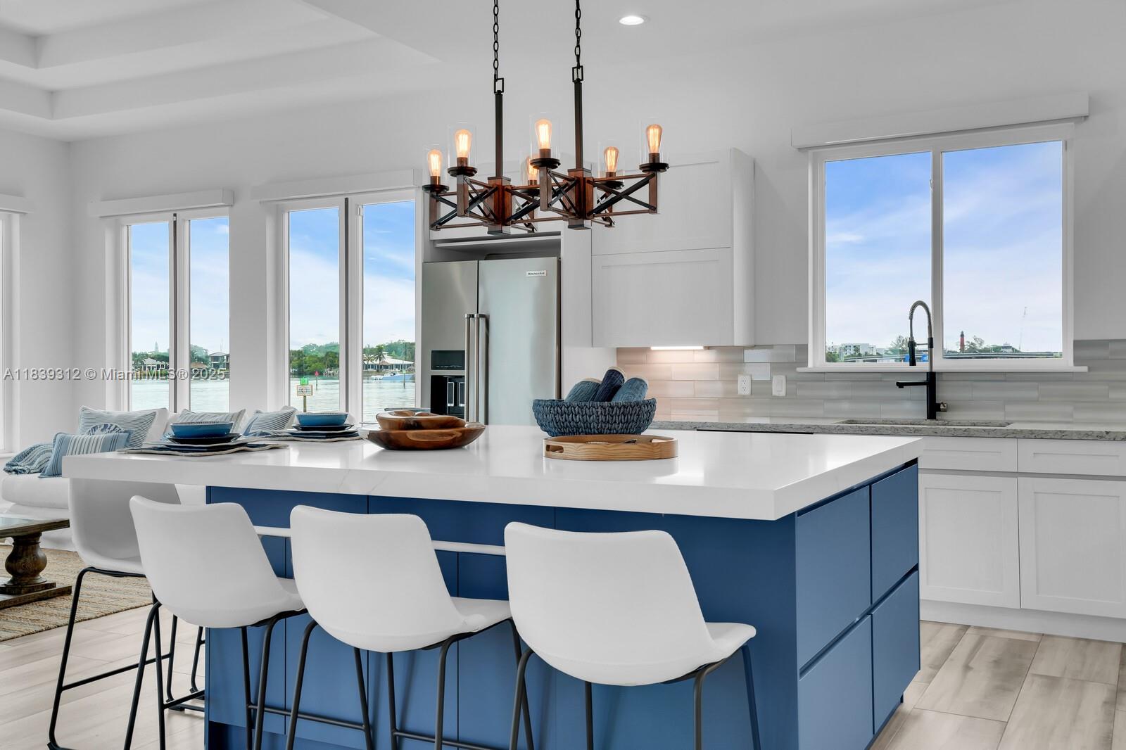 RIO VISTA OF ISLAND SHORE - Residential