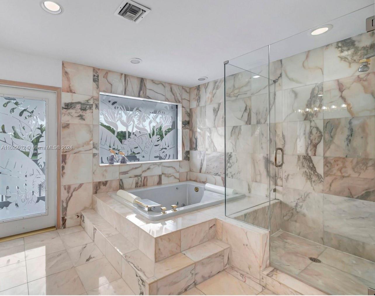 WOODFIELD HUNT CLUB II - Residential