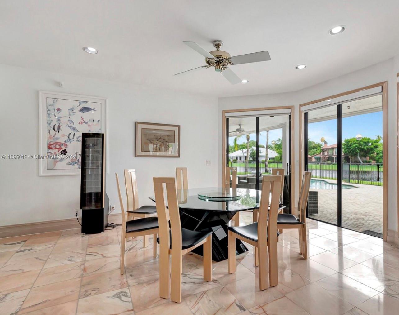 WOODFIELD HUNT CLUB II - Residential