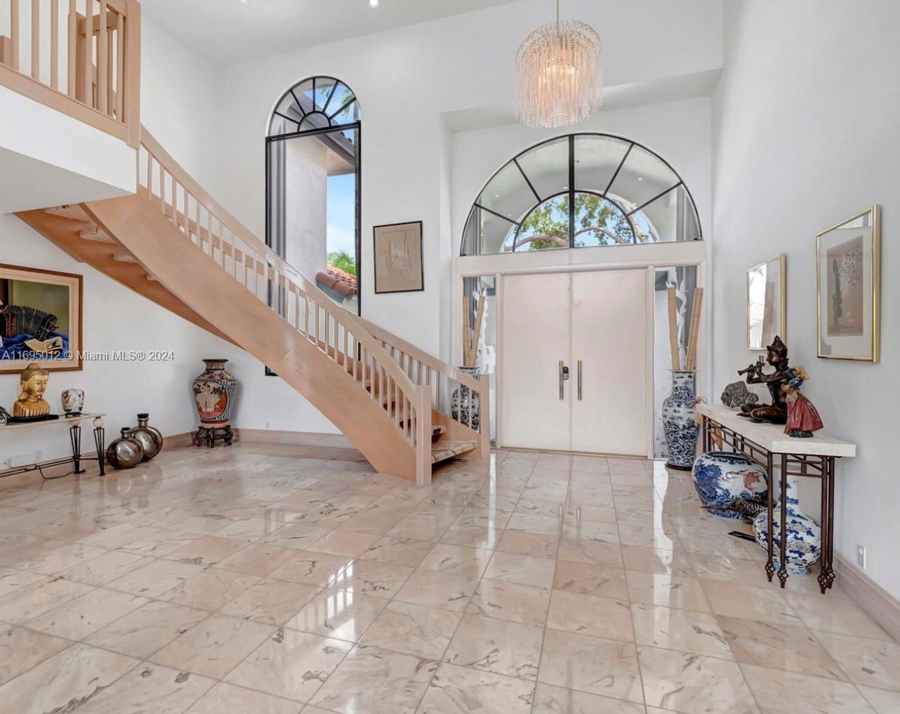 WOODFIELD HUNT CLUB II - Residential