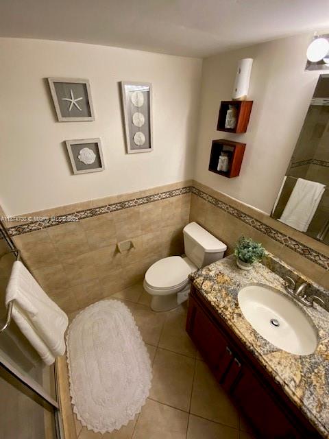 CATAMARAN LL CONDOMINIUM - Residential