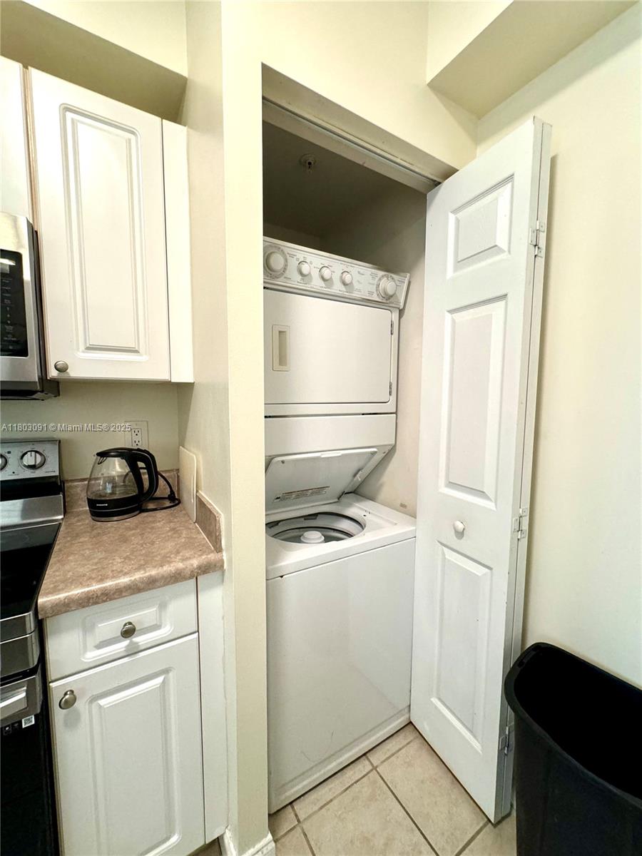 PORTO BELLAGIO CONDO - Residential