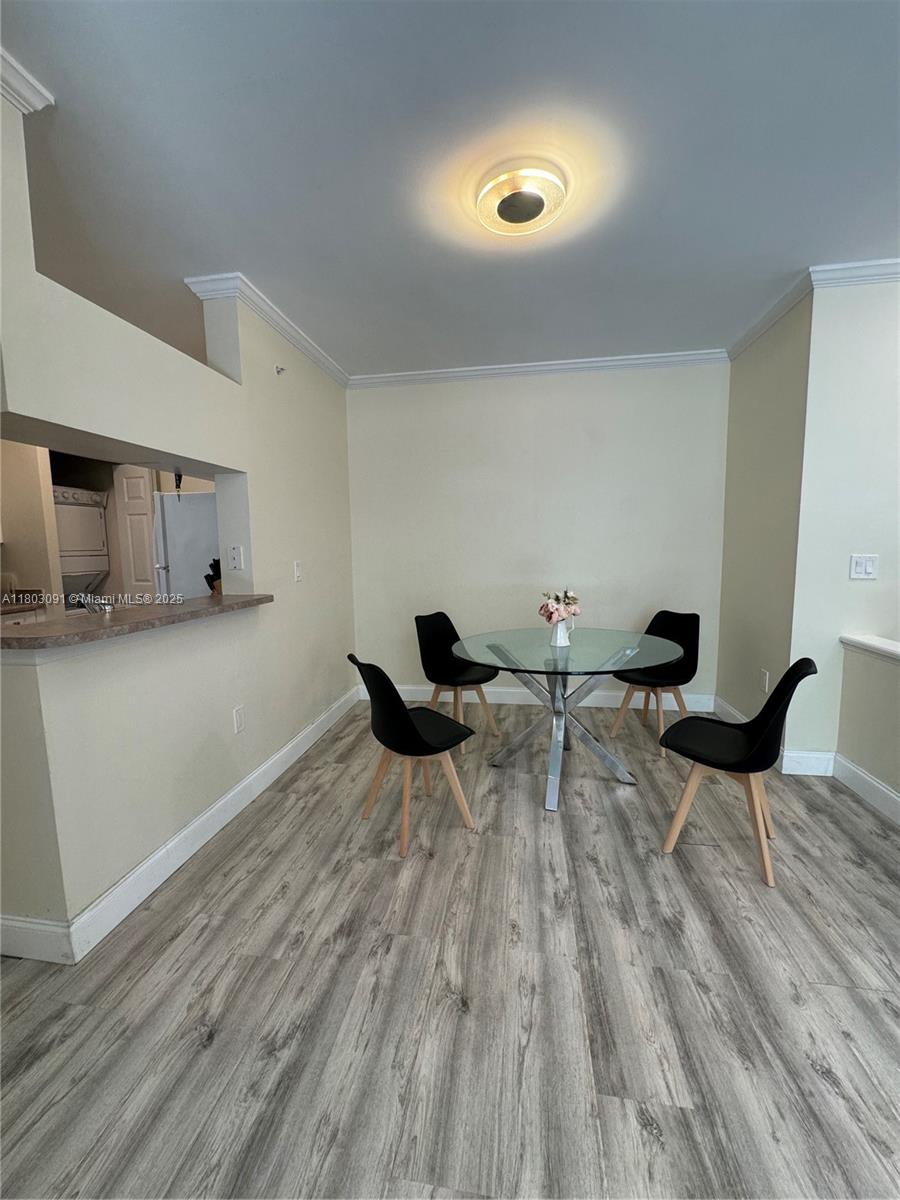 PORTO BELLAGIO CONDO - Residential