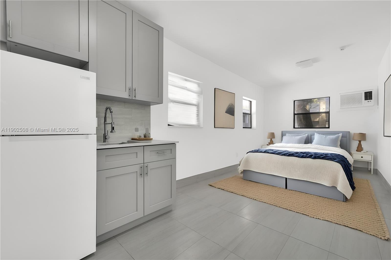 ALBERTA BISCAYNE 2ND REV - Residential Lease