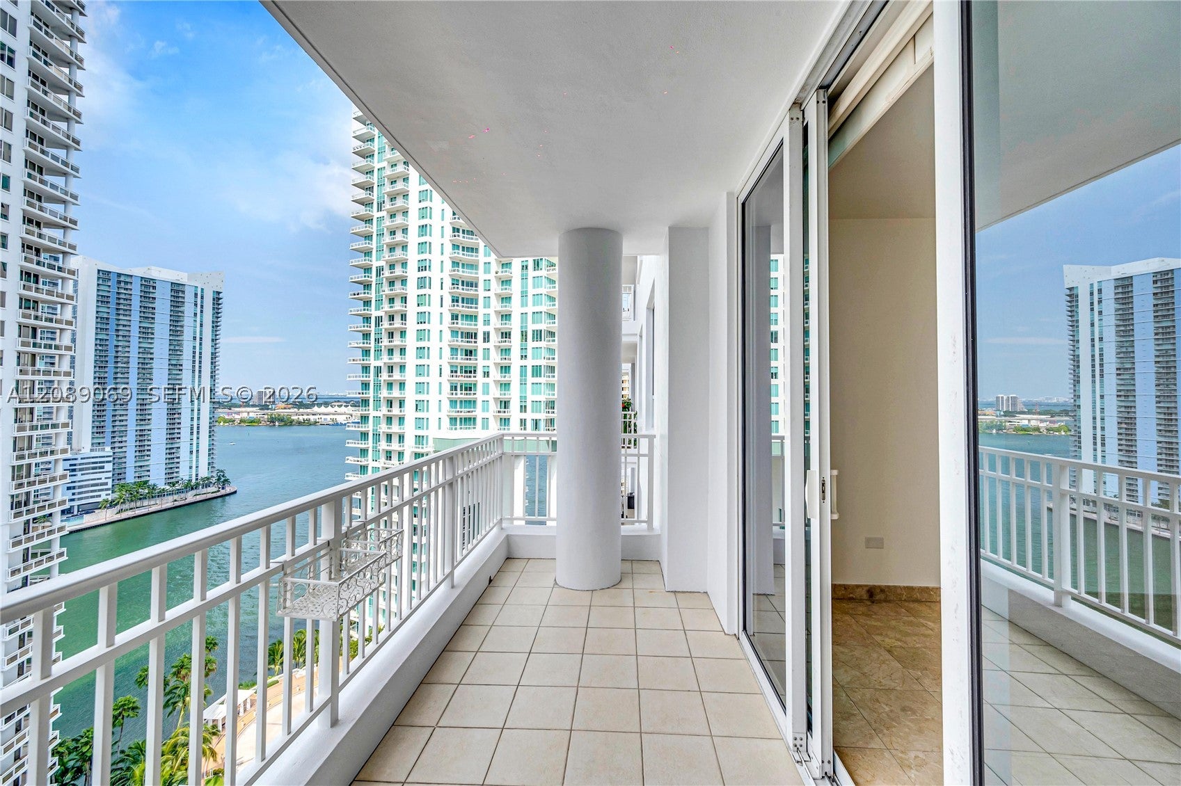 801 Brickell Key Blvd 2208