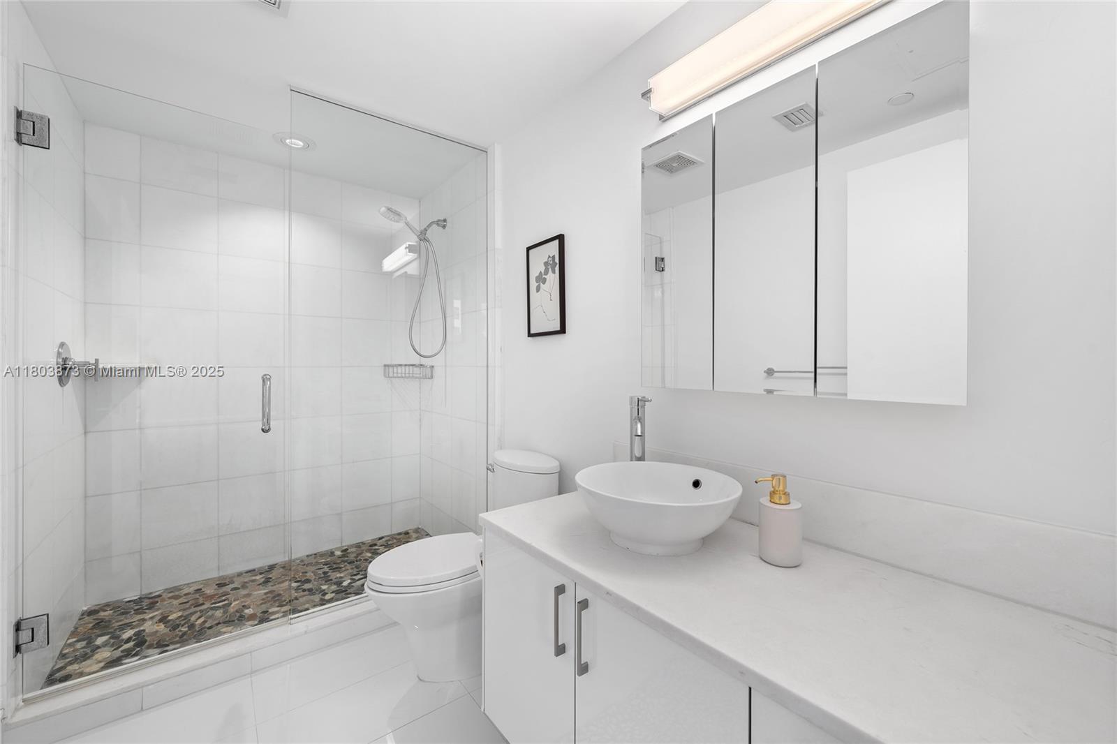ARTECH RESIDENCES AT AVEN - Residential