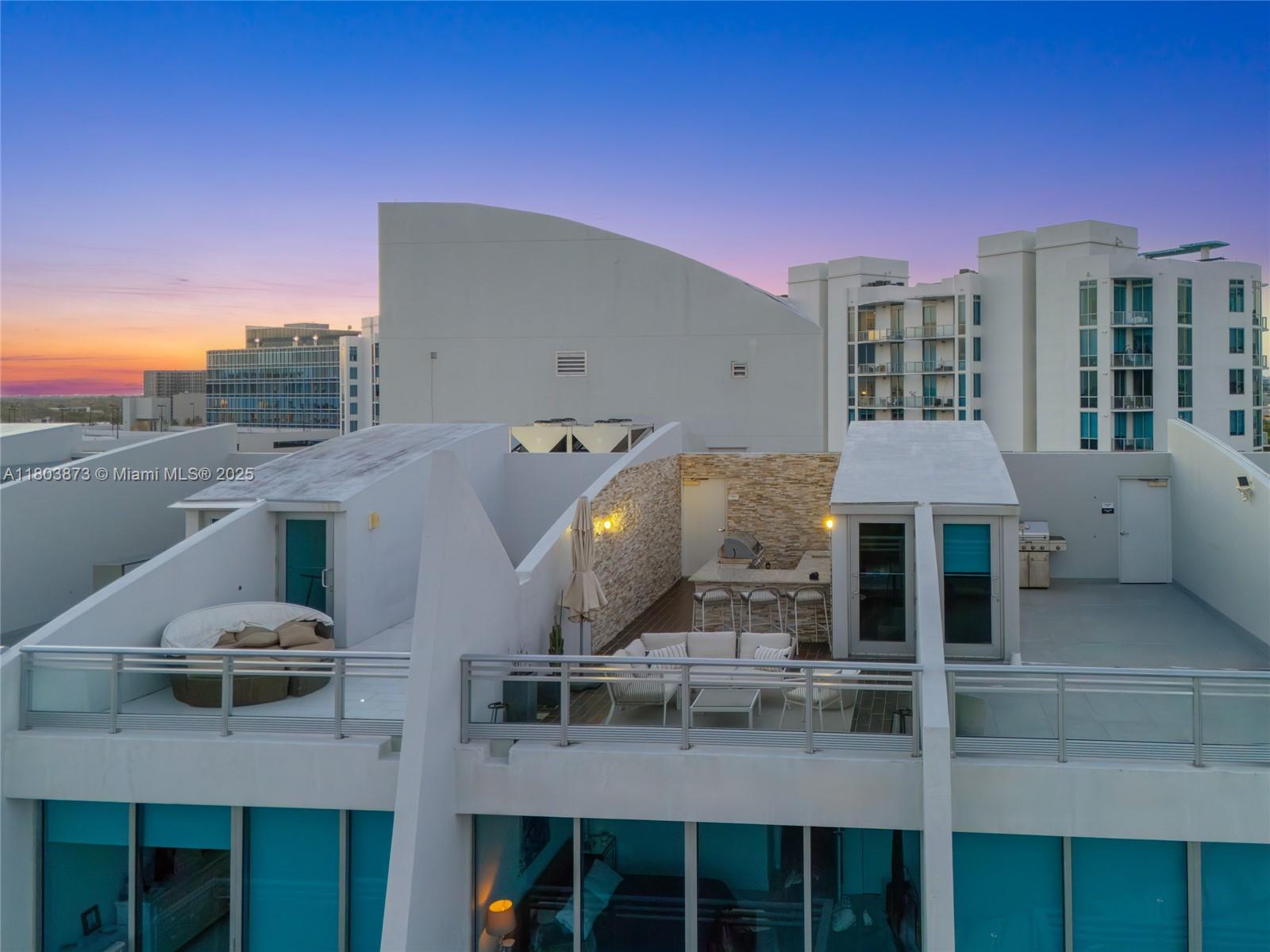 ARTECH RESIDENCES AT AVEN - Residential