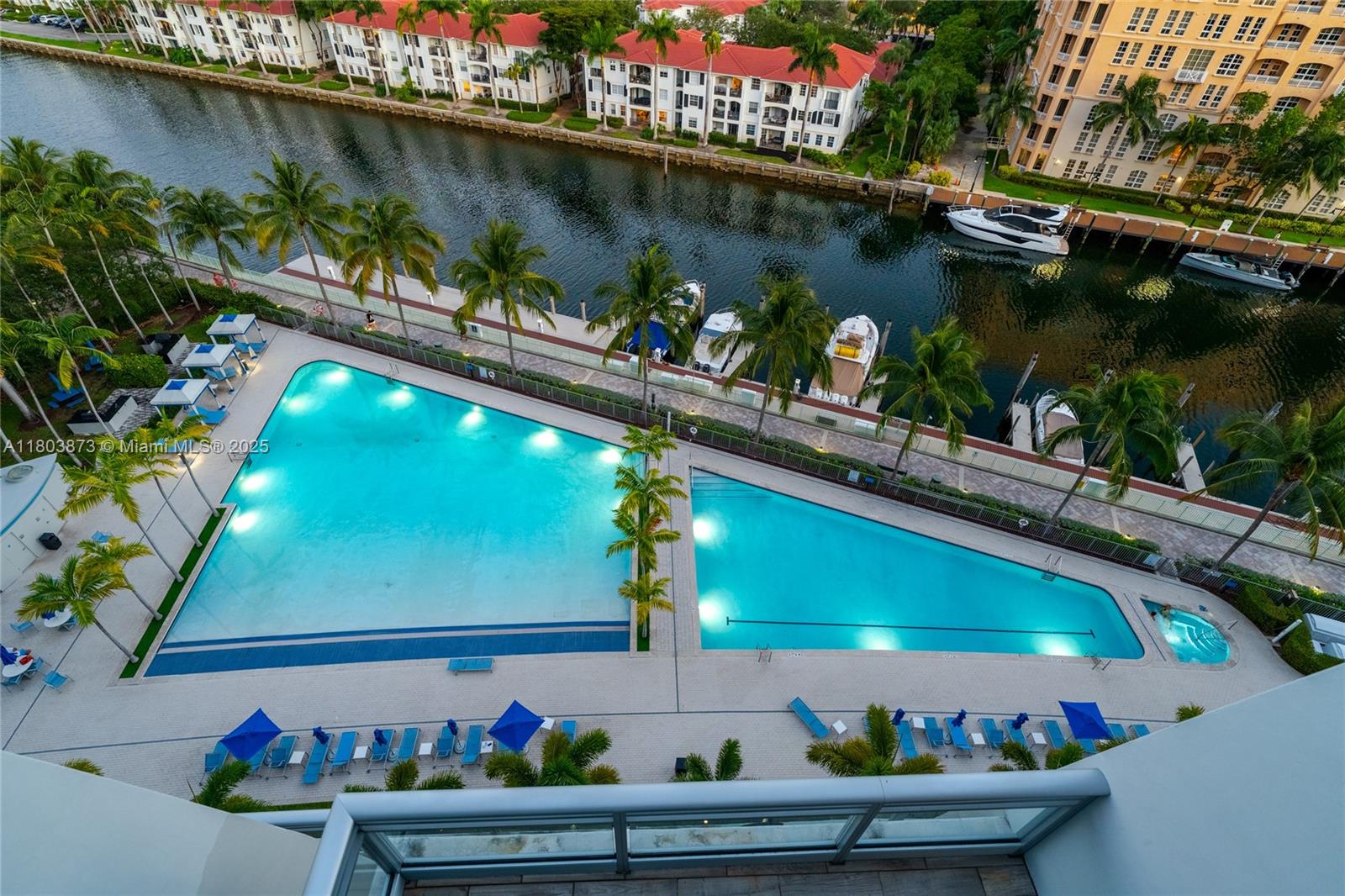 ARTECH RESIDENCES AT AVEN - Residential