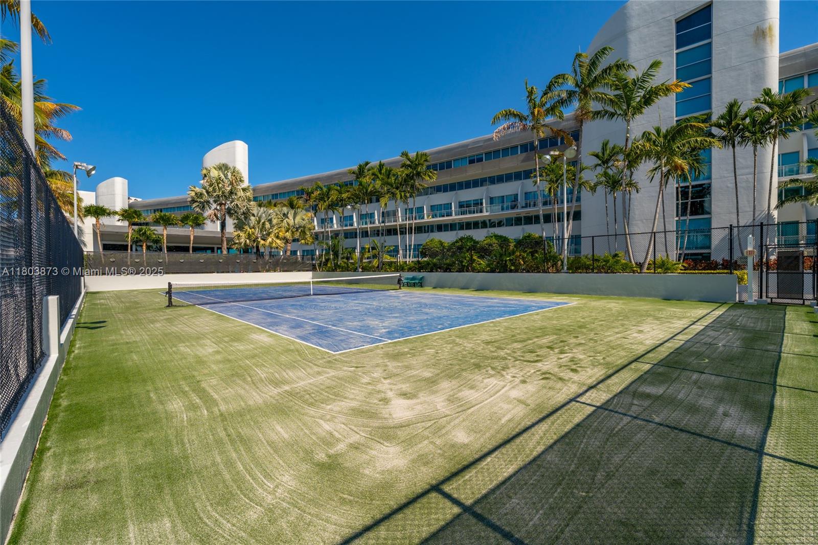 ARTECH RESIDENCES AT AVEN - Residential
