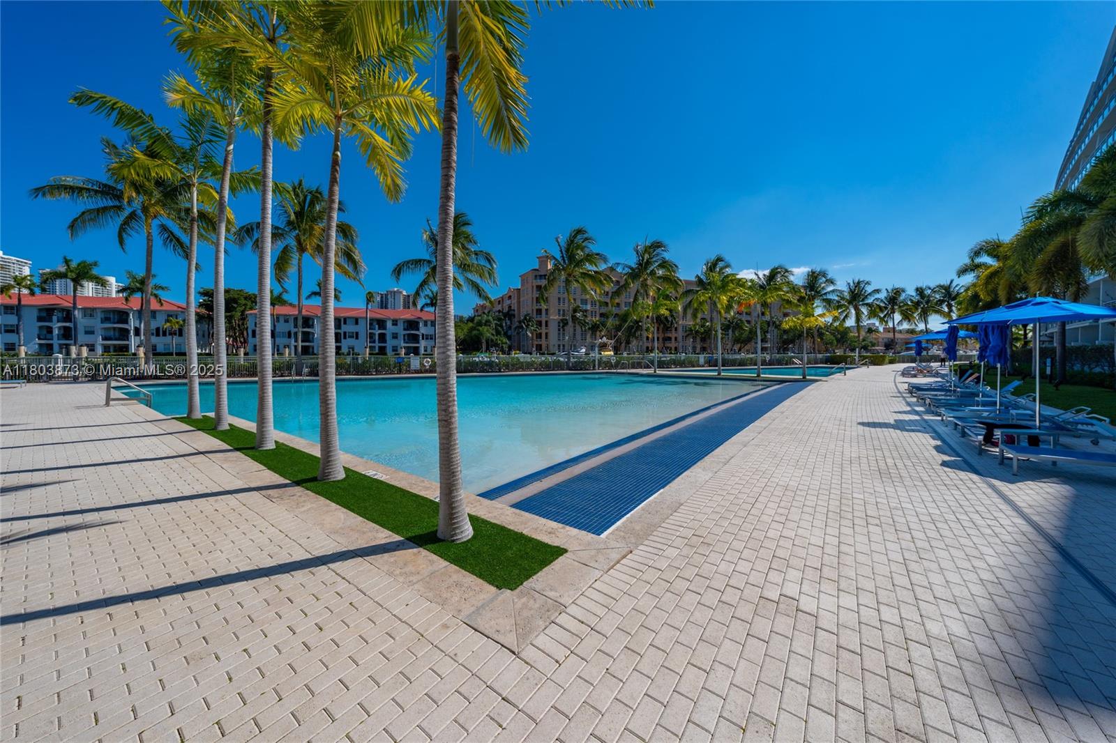 ARTECH RESIDENCES AT AVEN - Residential