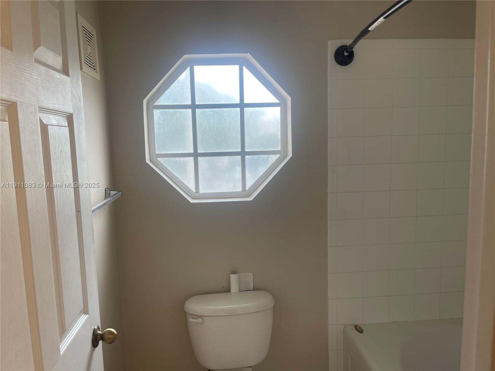 BARRON PLAT - Residential Lease