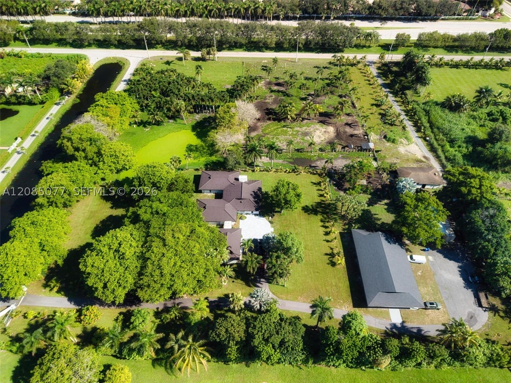 Photo of 3351 SW 132nd Ave, Miramar, FL 33027 (MLS # A12085077)