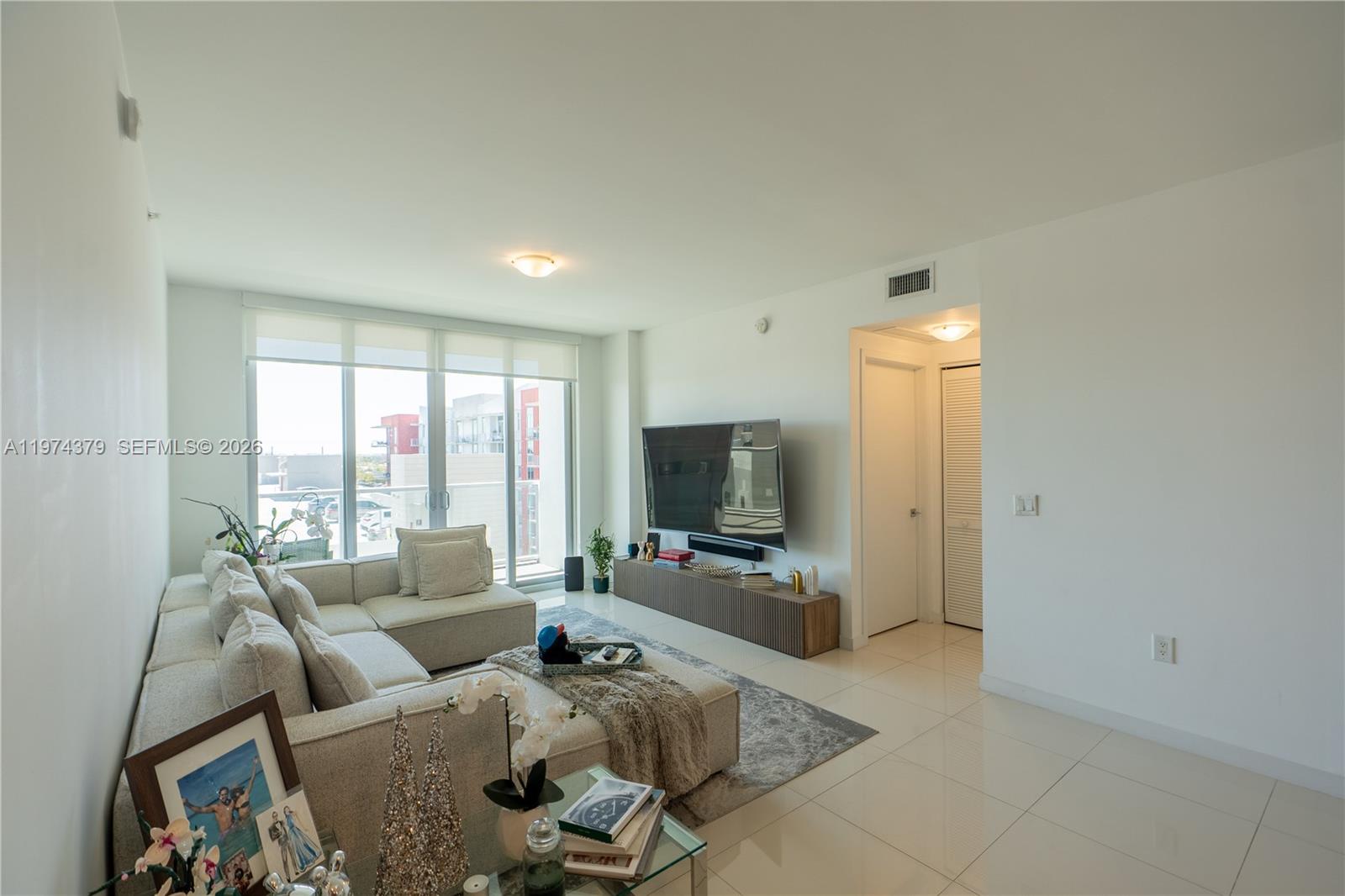 GRAND BAY COMMONS SOUTH - Residential