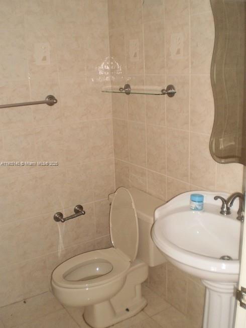 LAKE POINTE CONDOMINIUM N - Residential