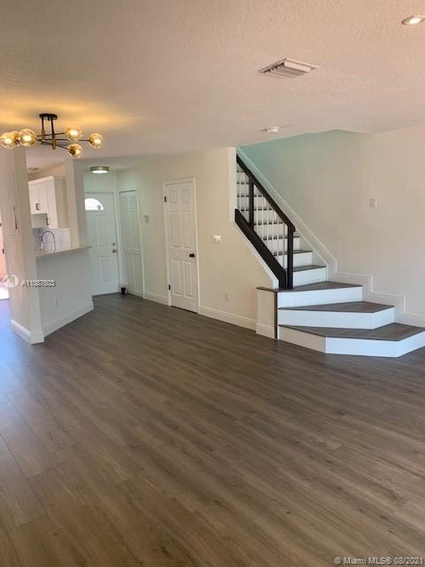 SUNSET HARBOUR SEC IV - Residential