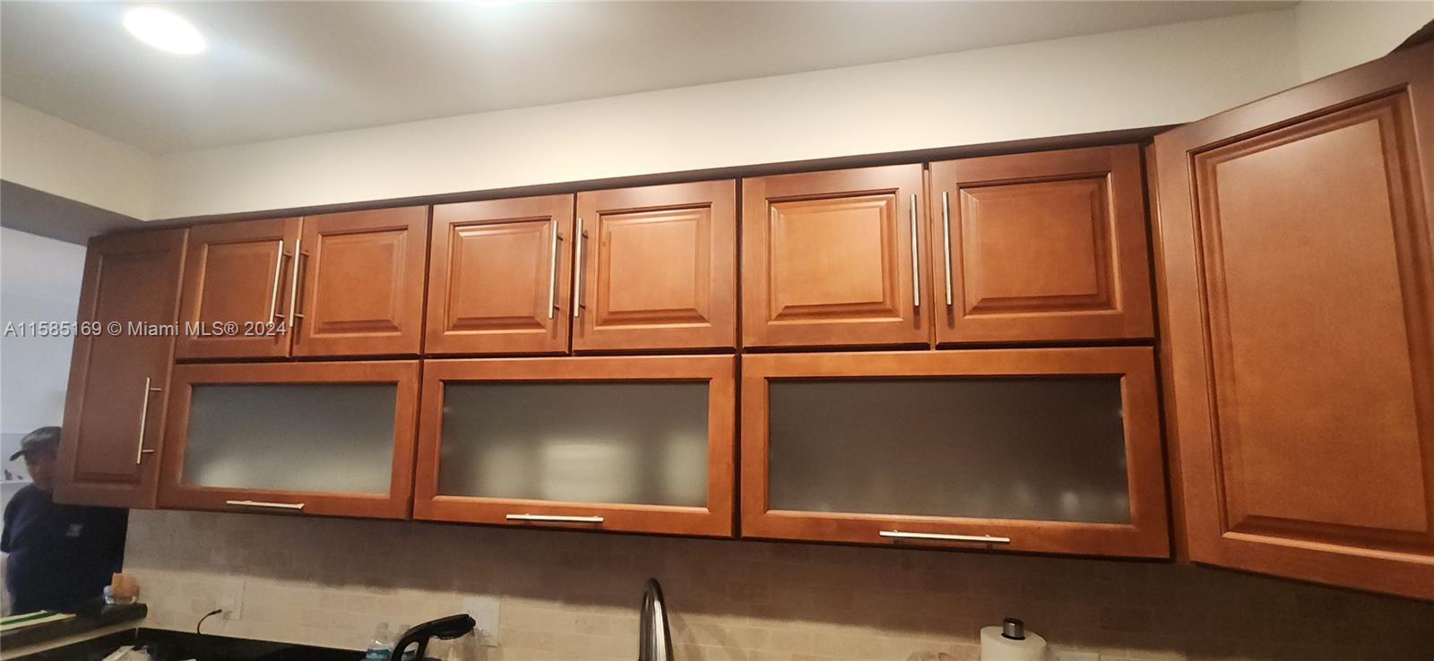 HEMISPHERES CONDO OCEAN SO - Residential Lease