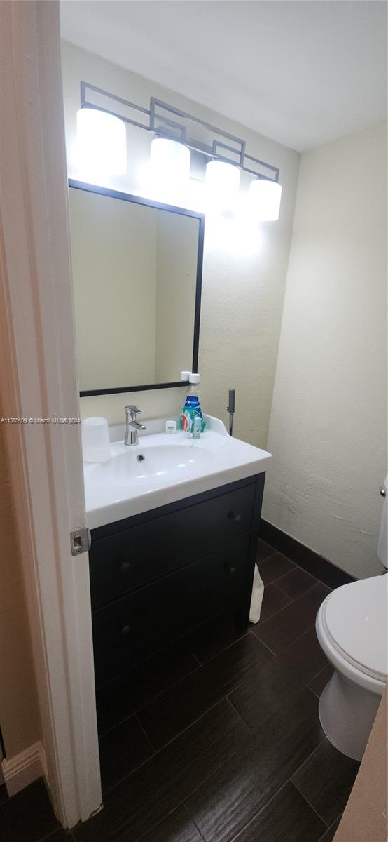 HEMISPHERES CONDO OCEAN SO - Residential Lease