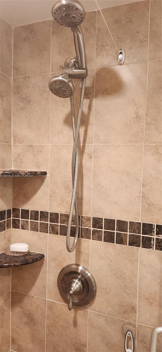 HEMISPHERES CONDO OCEAN SO - Residential Lease