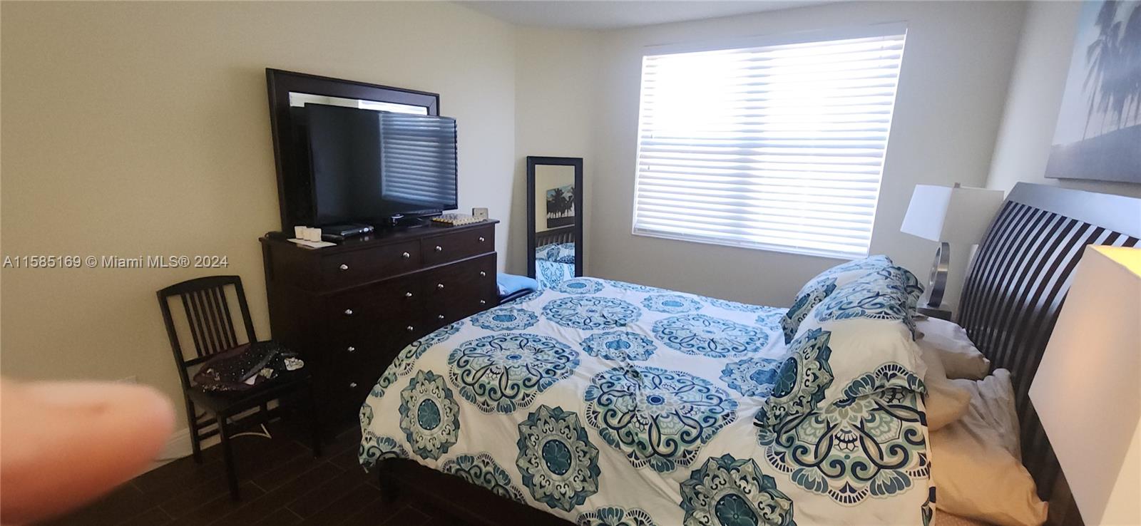 HEMISPHERES CONDO OCEAN SO - Residential Lease