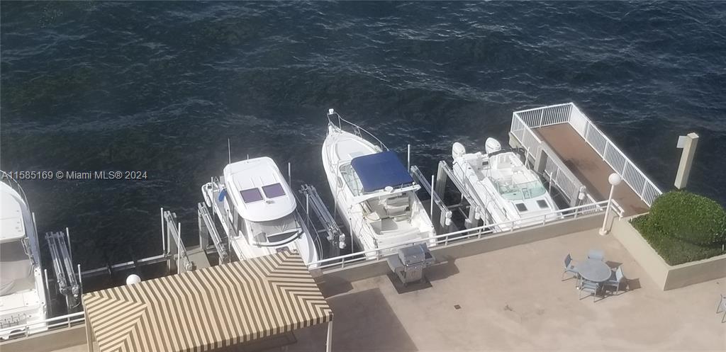 HEMISPHERES CONDO OCEAN SO - Residential Lease