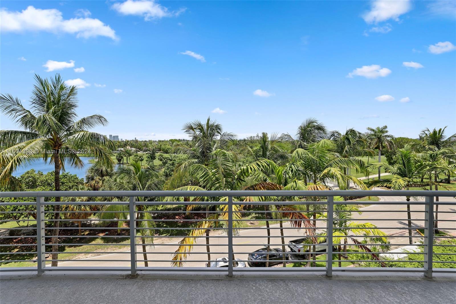 Photo 1 of 2001 Meridian Ave 505, Miami Beach, Florida, $1,625,000, Web #: 11604398