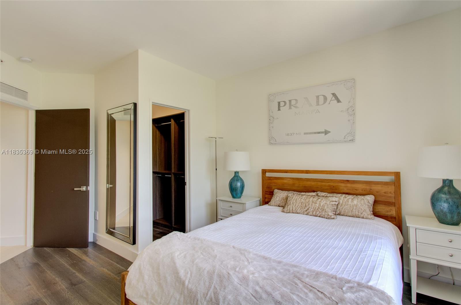 RESORT VILLA ONE CONDO - Residential Lease