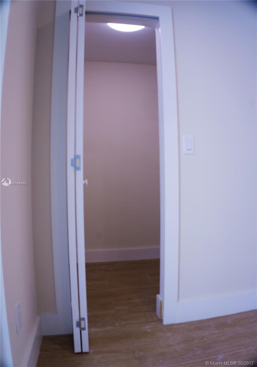 Miami Lakes Sec 07 - Residential