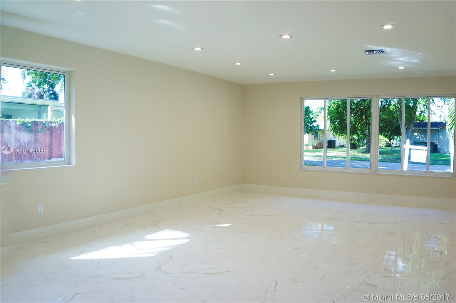 Miami Lakes Sec 07 - Residential
