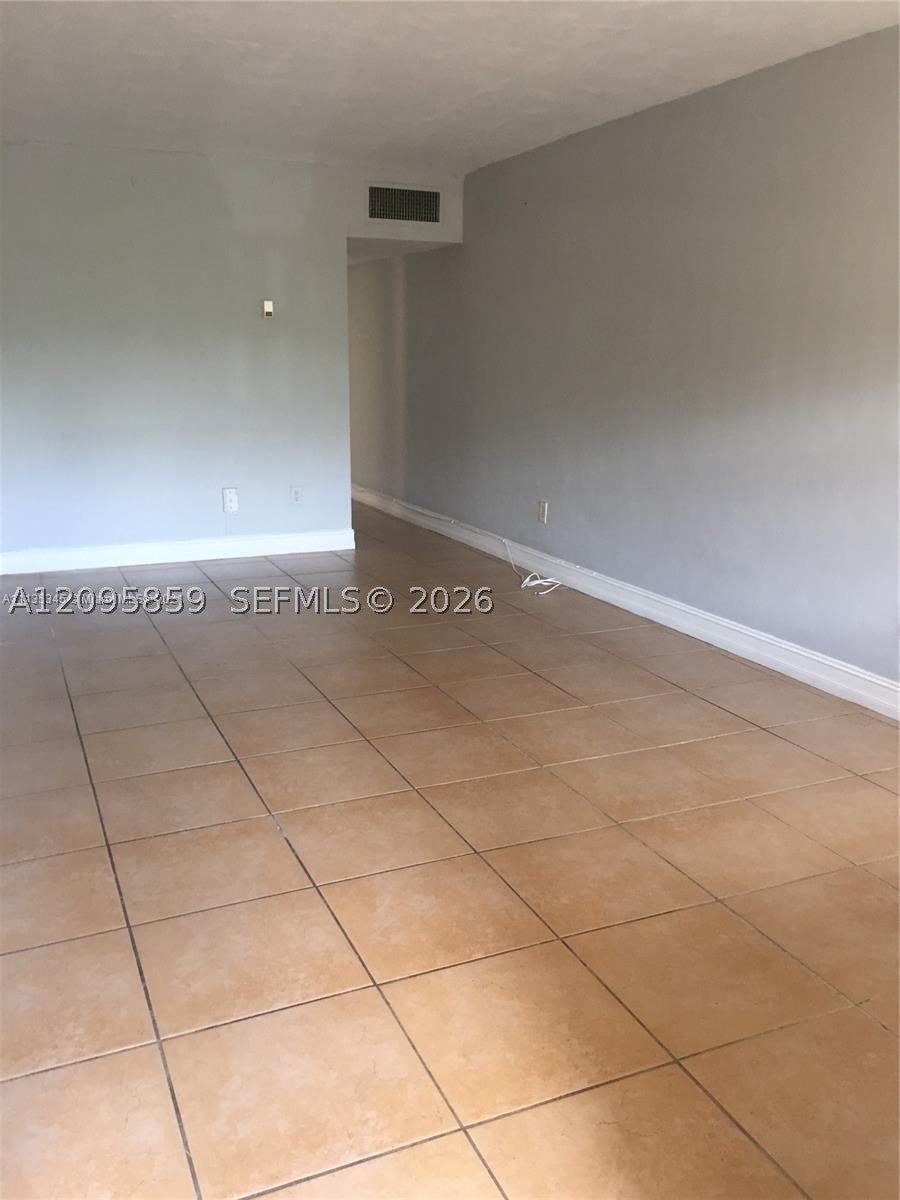 1851 NE 168th St B-7