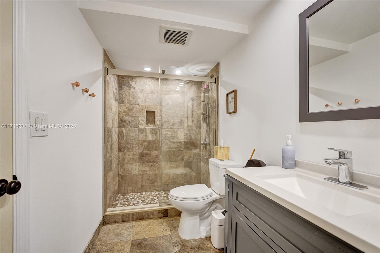 MEADOWBROOK CONDO APTS BL - Residential