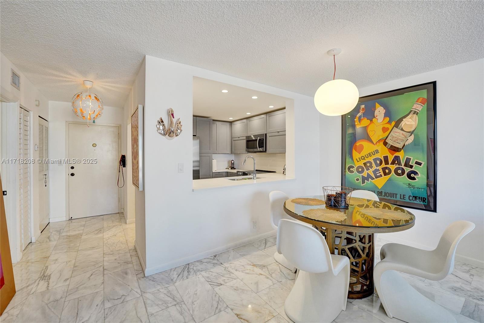 MEADOWBROOK CONDO APTS BL - Residential