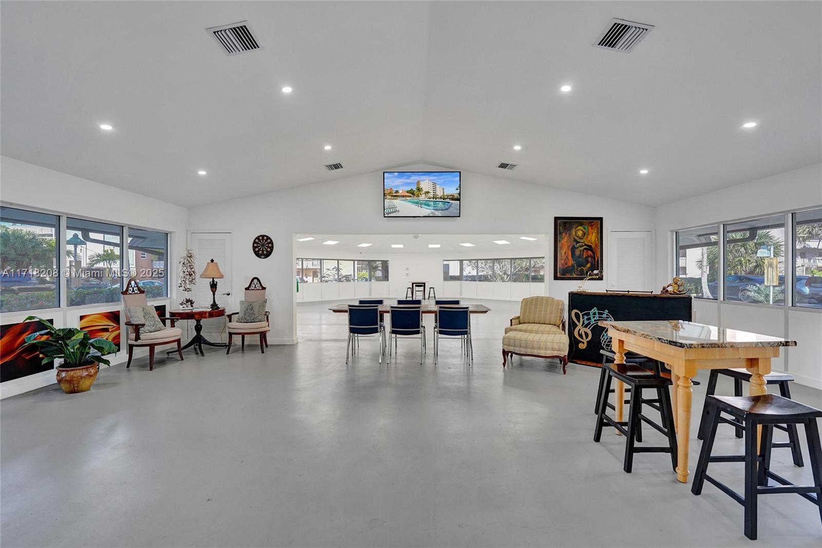 MEADOWBROOK CONDO APTS BL - Residential