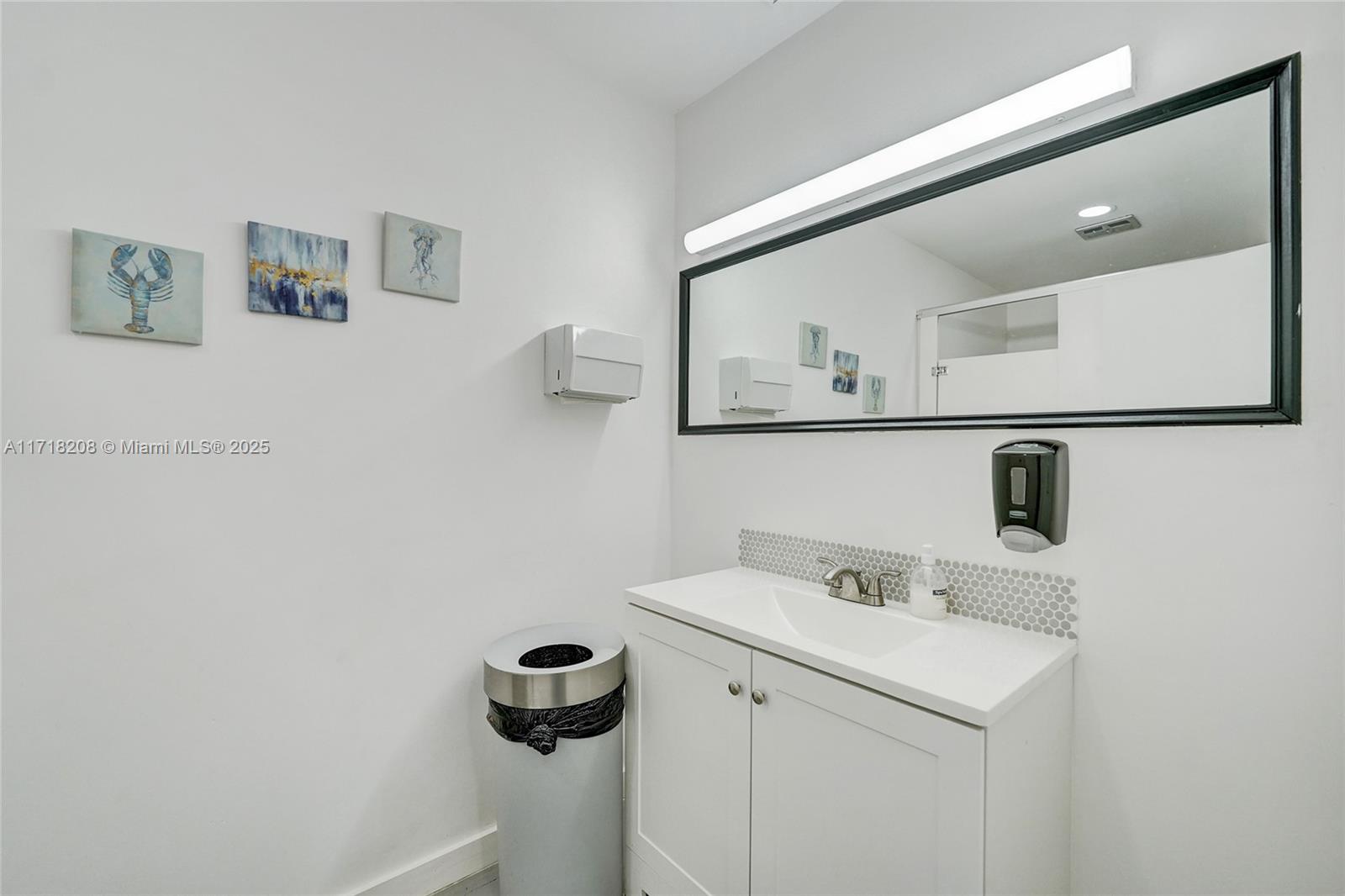 MEADOWBROOK CONDO APTS BL - Residential