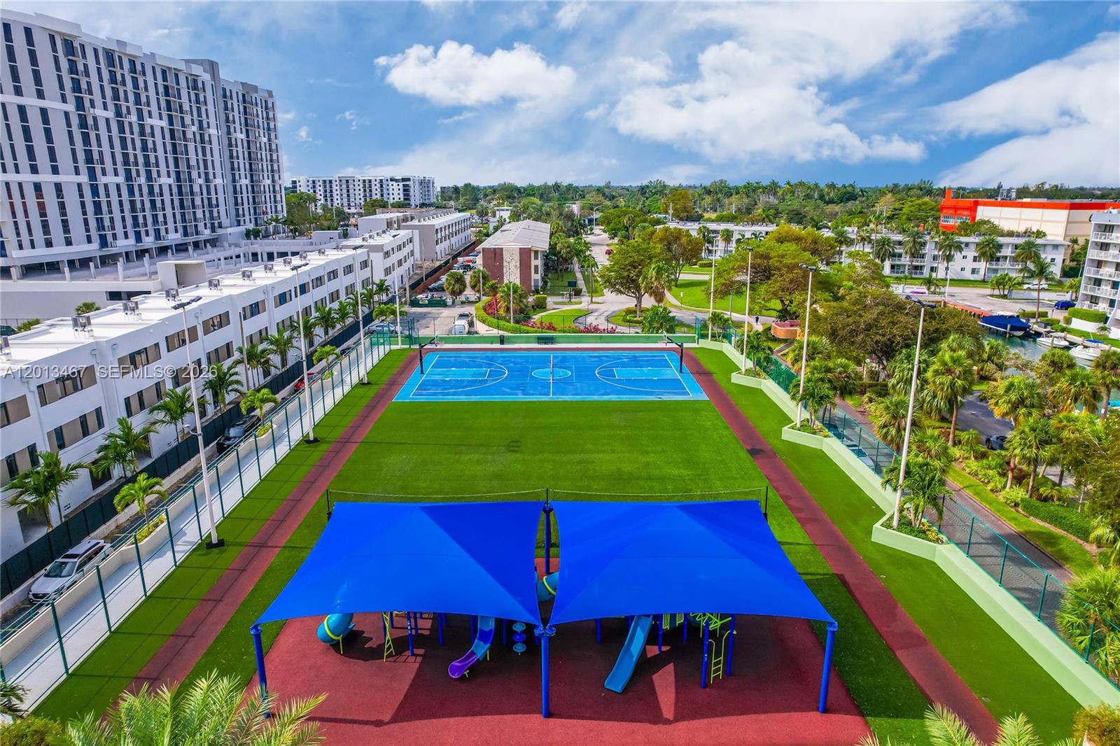 CRICKET CLUB CONDO - Residential