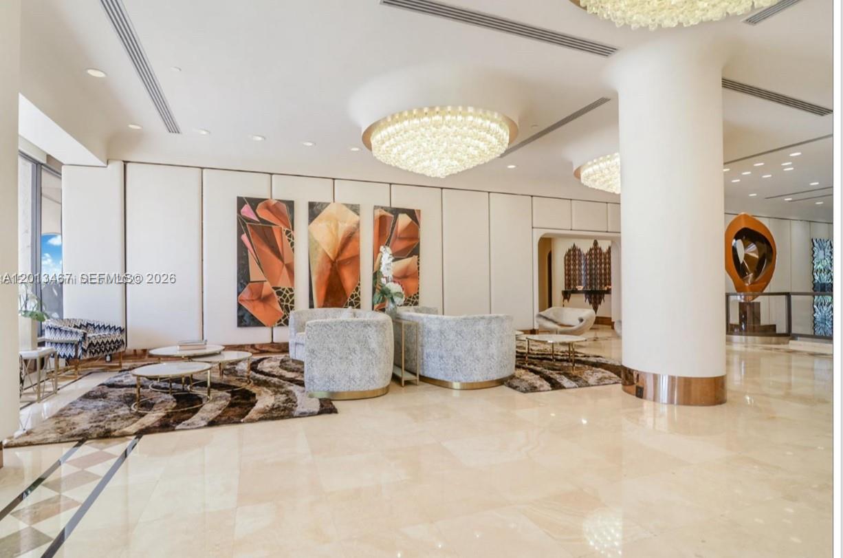 CRICKET CLUB CONDO - Residential