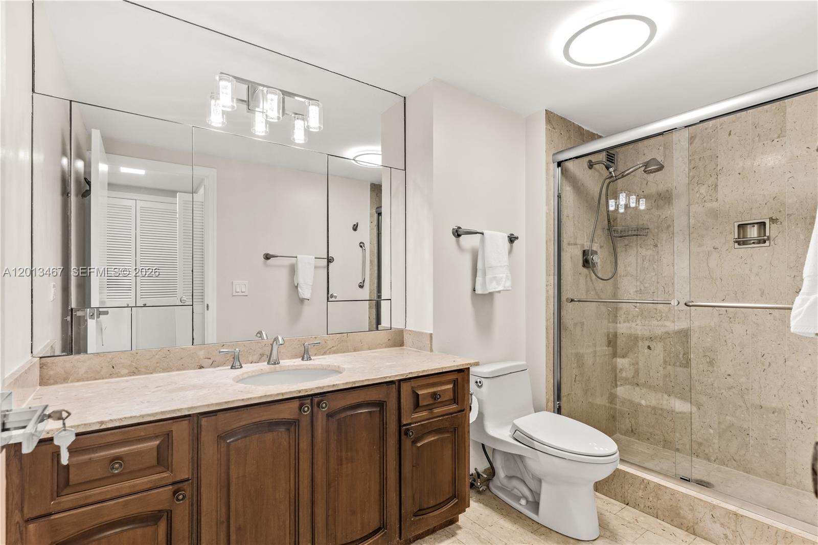 CRICKET CLUB CONDO - Residential