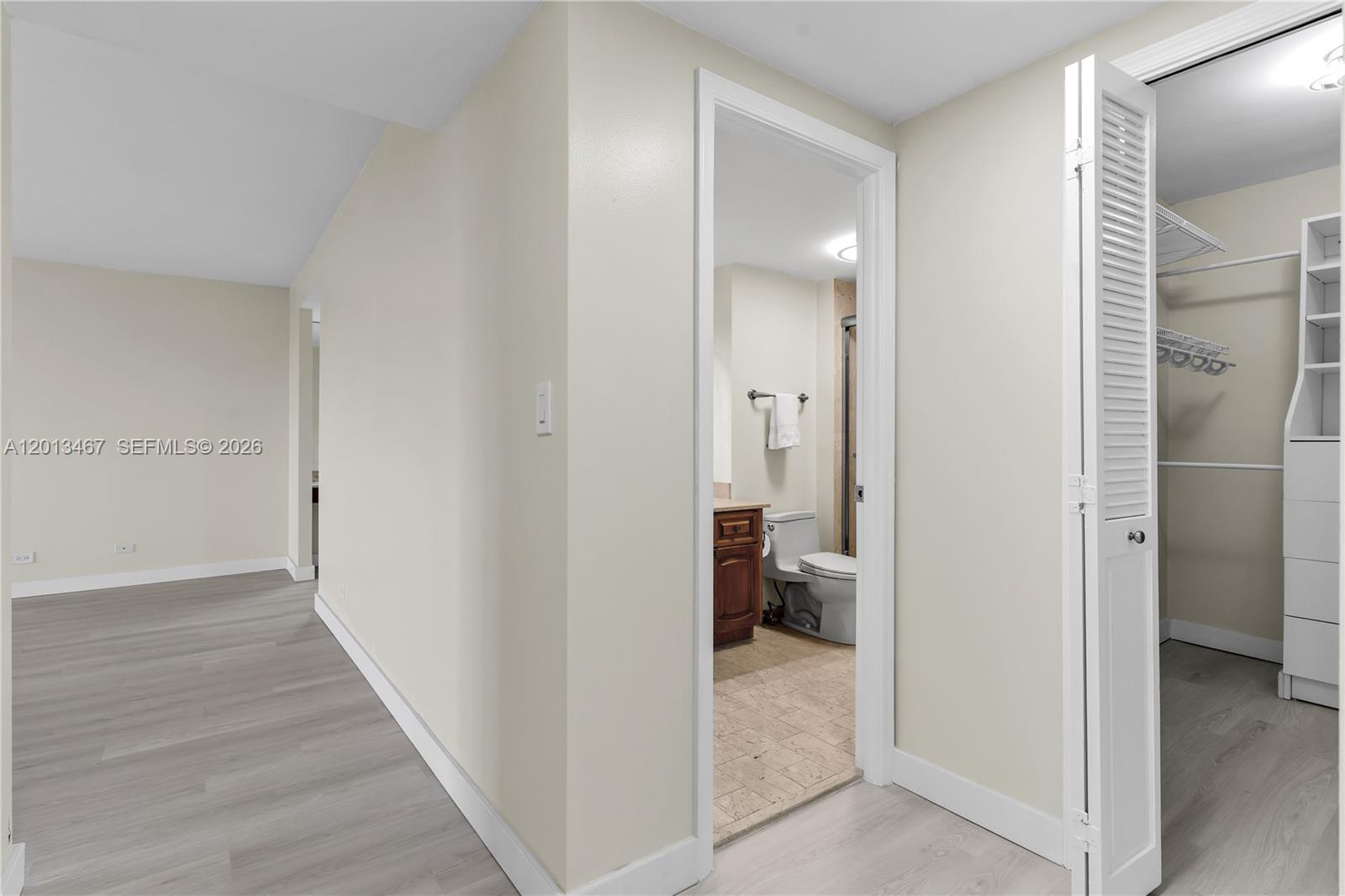 CRICKET CLUB CONDO - Residential
