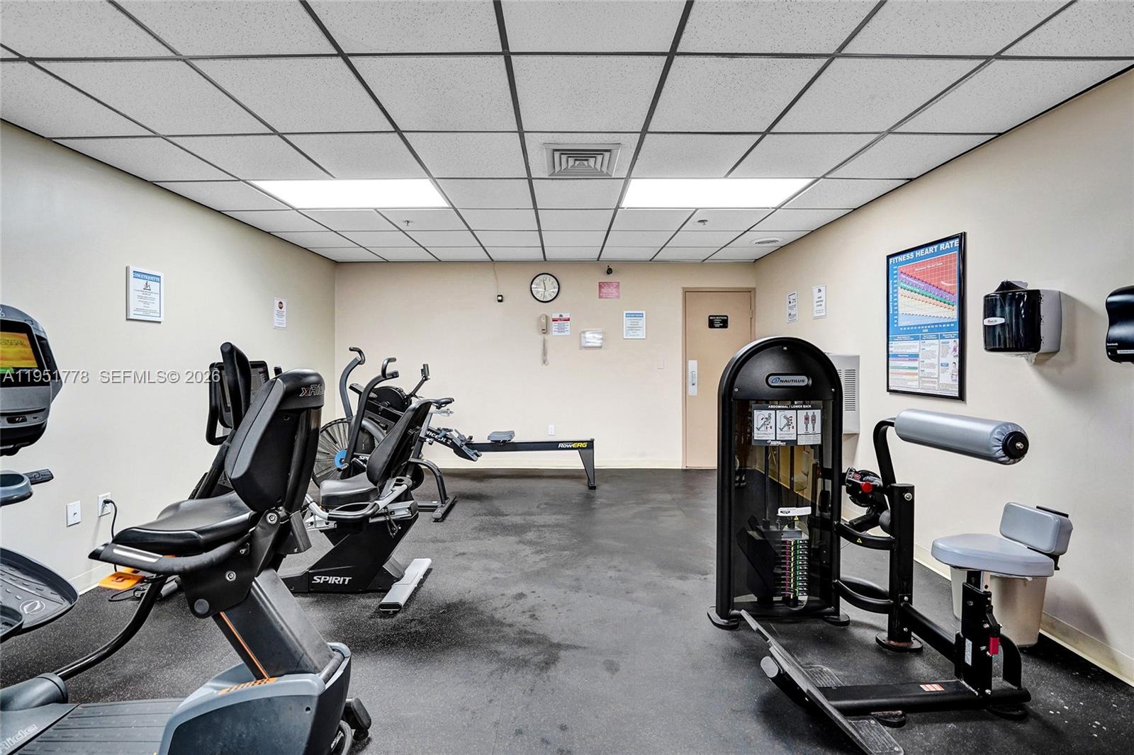 SUMMIT CONDO - Residential