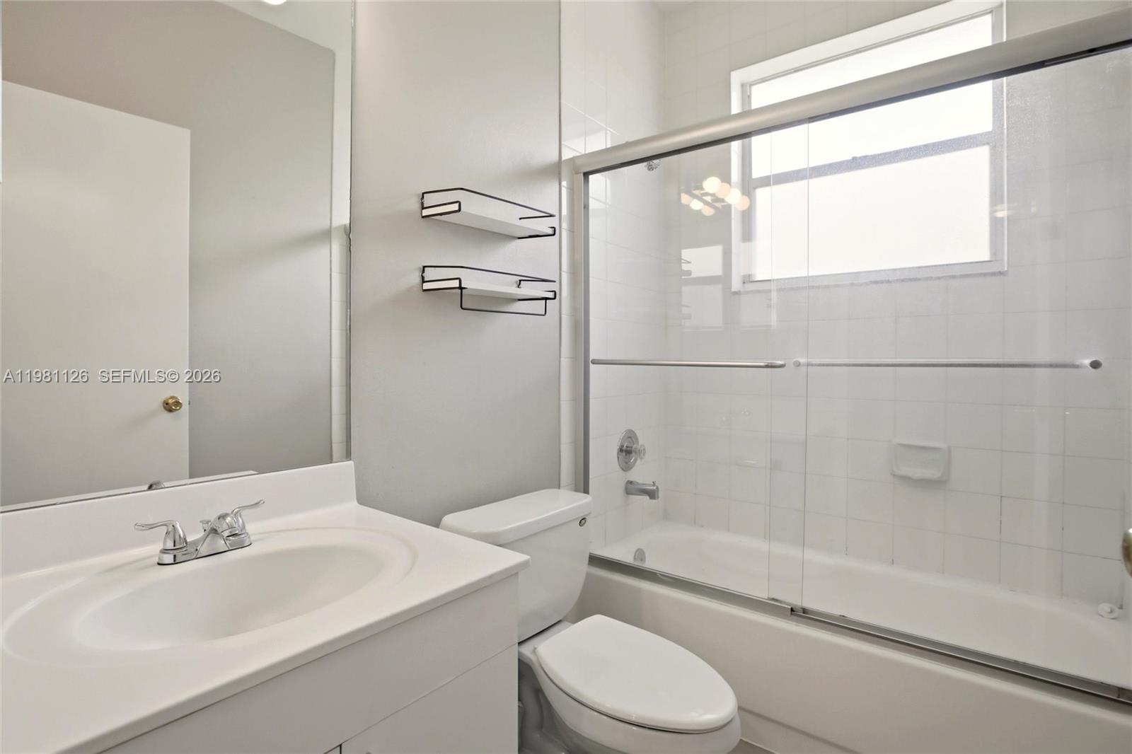 HAMPTON CLUB - Residential