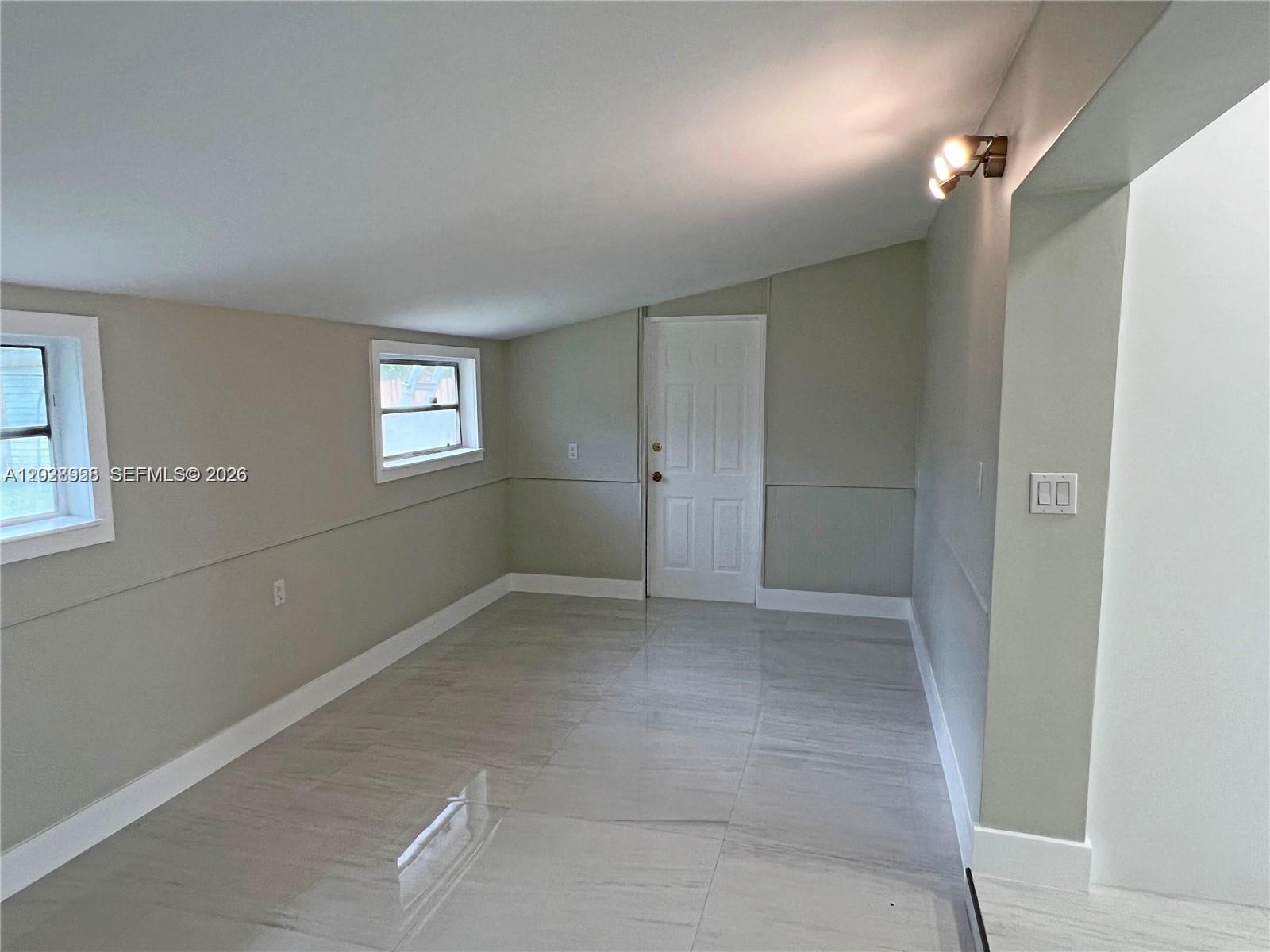 SOUTHERN ESTS - Residential