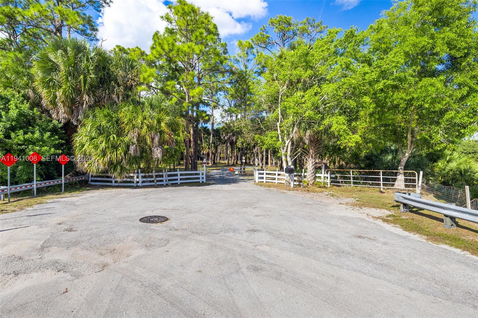 PALM BEACH FARMS CO PL 3 - Residential