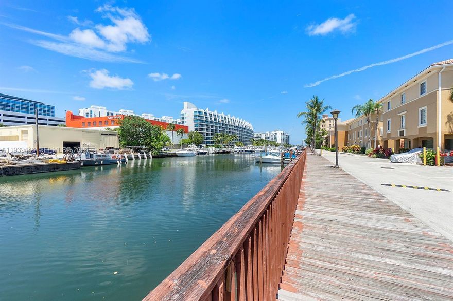 THREE LEVEL TOWNHOUSE IN A CENTER OF AVENTURA , 5 MIN TO AVENTURA MALL AND RESTAURANTS ,A+ SCHOOLS , GREAT CONDITION , TENANT INCLUDED , TENANT PAYING $3000 A MONTH , 2 CAR GARAGE , 3 PARKING SPOTS , GREAT INVESTMENT , BIGGEST 2 BEDROOMS MODEL , YOU CAN RENT 4 TIMES A YEAR , GREAT FOR INVESTMENT ,BEST DEAL IN COMMUNITY