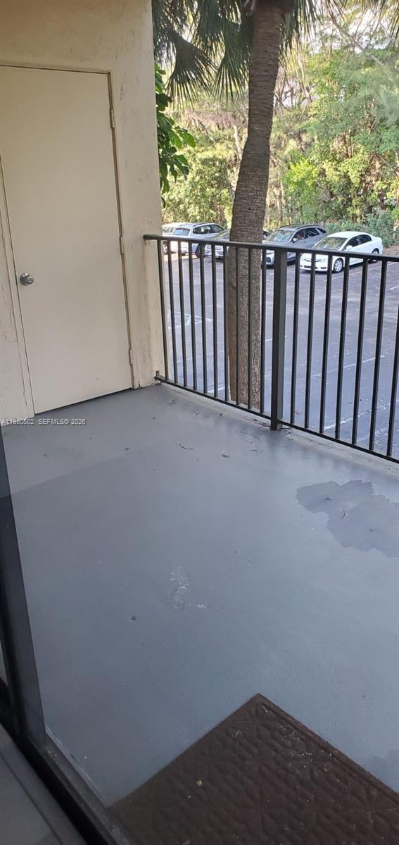 SUMMERBREEZE CONDO - Residential Lease