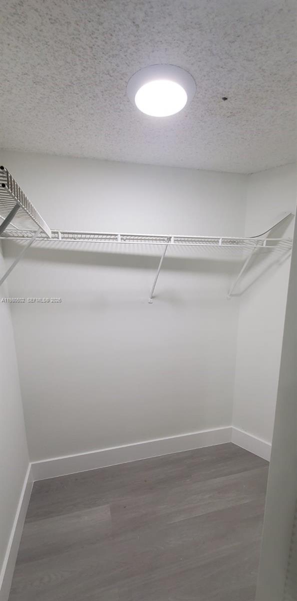 SUMMERBREEZE CONDO - Residential Lease