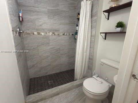 SUMMERBREEZE CONDO - Residential Lease