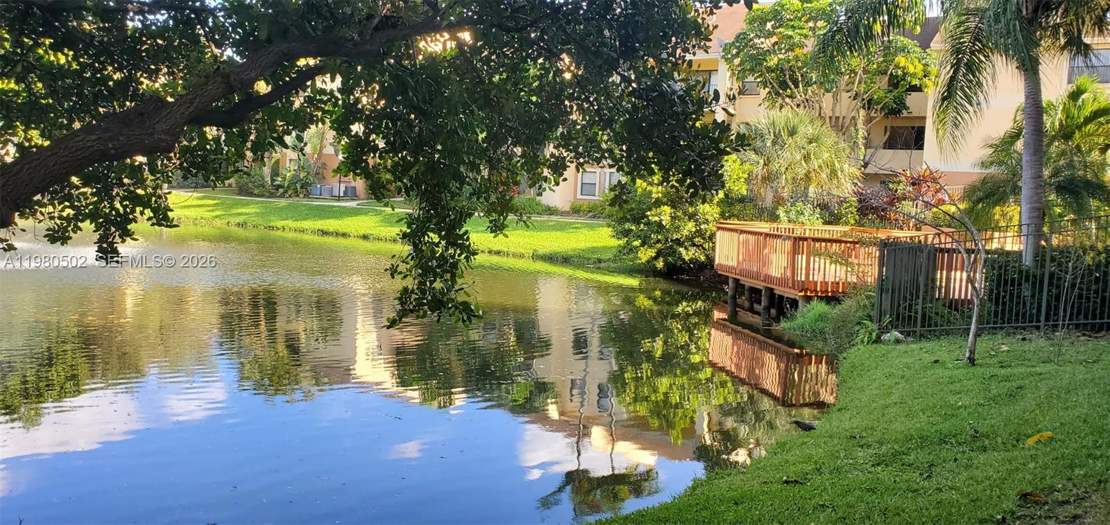 SUMMERBREEZE CONDO - Residential Lease