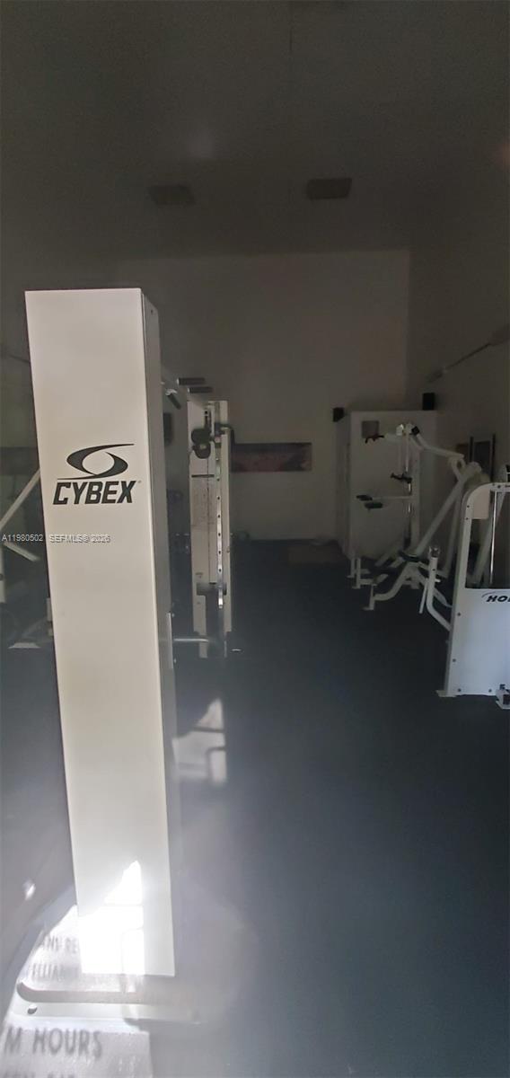 SUMMERBREEZE CONDO - Residential Lease