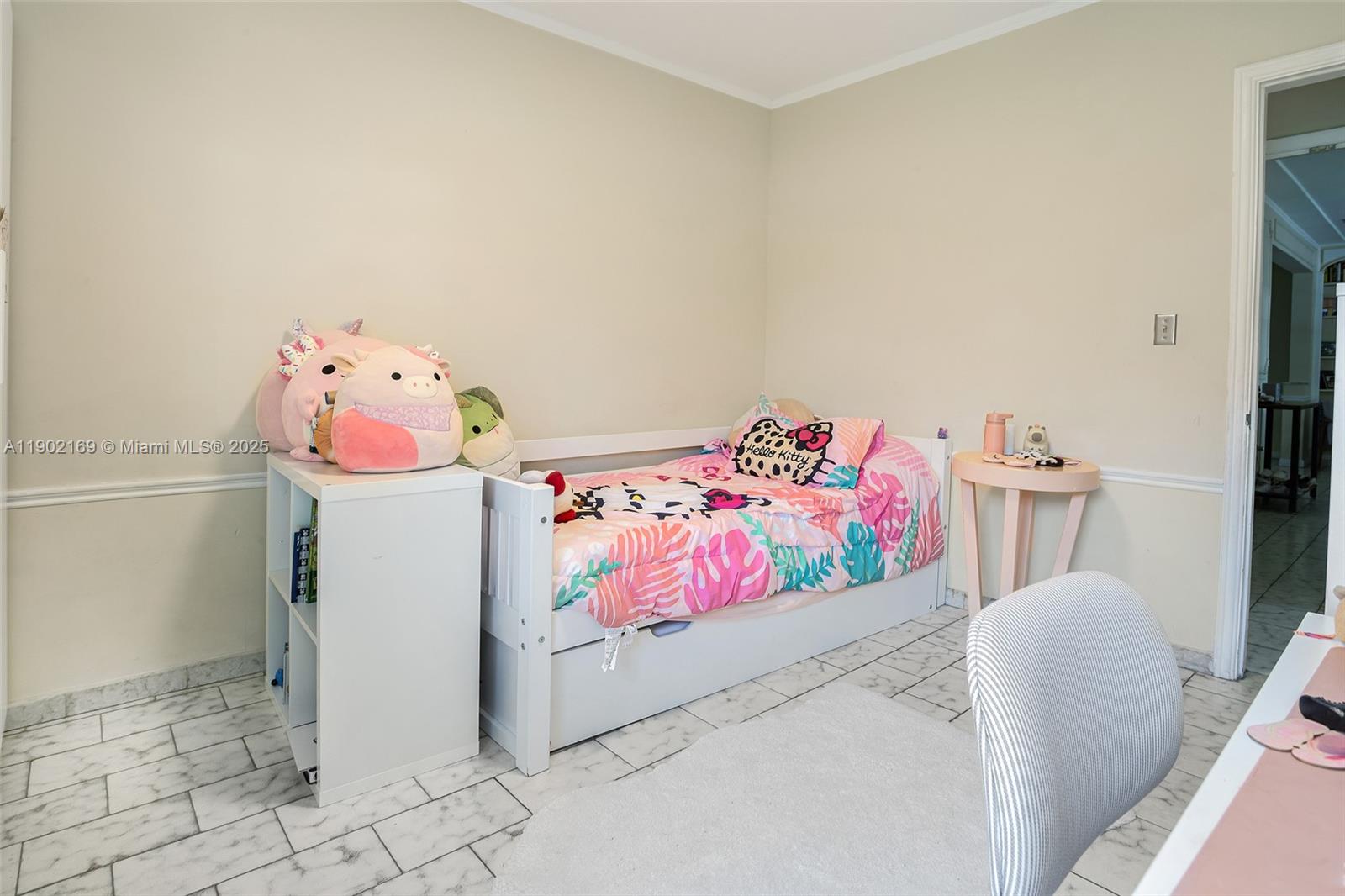 BRICKELL ESTATES - Residential Lease