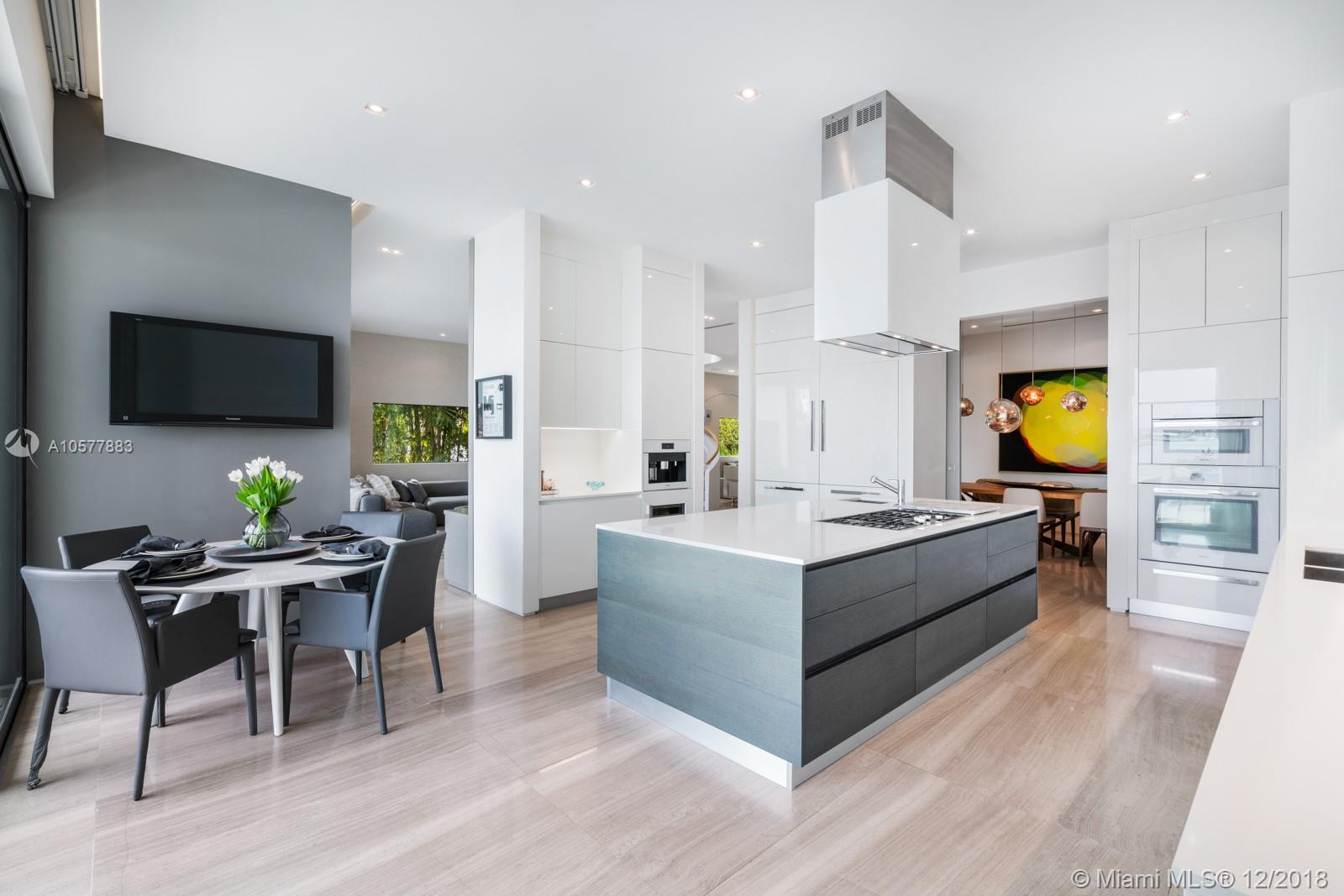 RIVO ALTO ISLAND - Residential