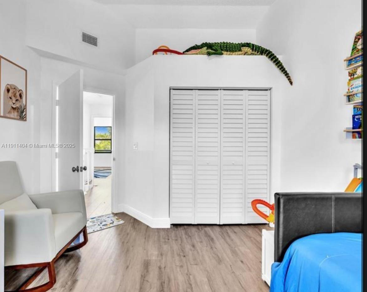 CHAPEL TRAIL REPLAT - Residential Lease